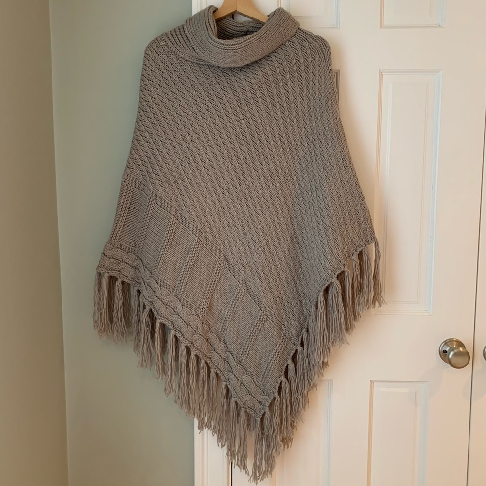 Gray Poncho, 42” long